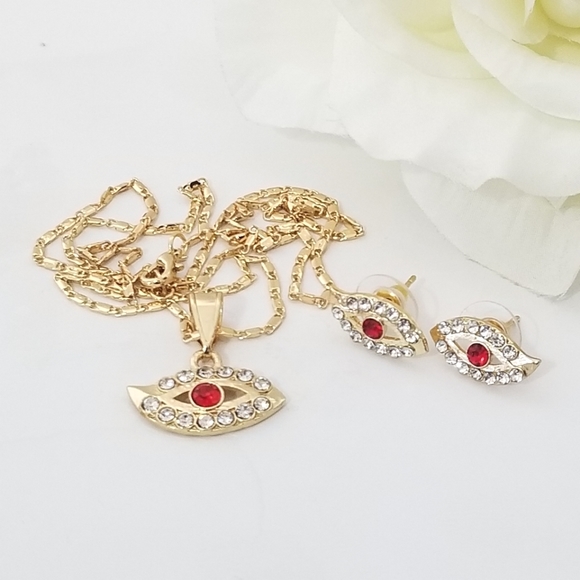 Red Evil Eye Women's Necklace Set. 14K Gold Plated - Picture 1 of 6